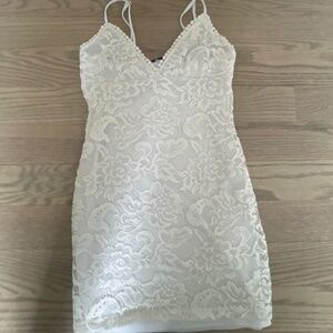 white mini bodycon dress